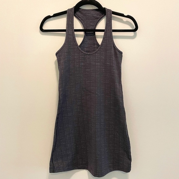 Women's Lululemon Racerback Tank sz XS - Picture 1 of 3